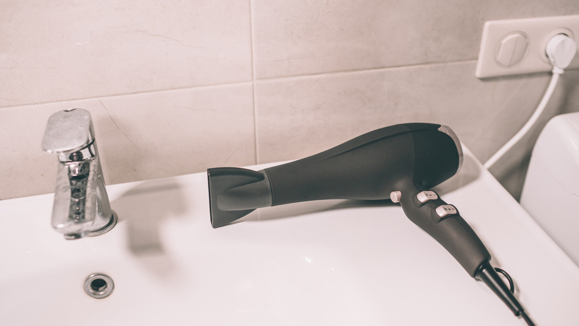 سشوار خانگی سیاه